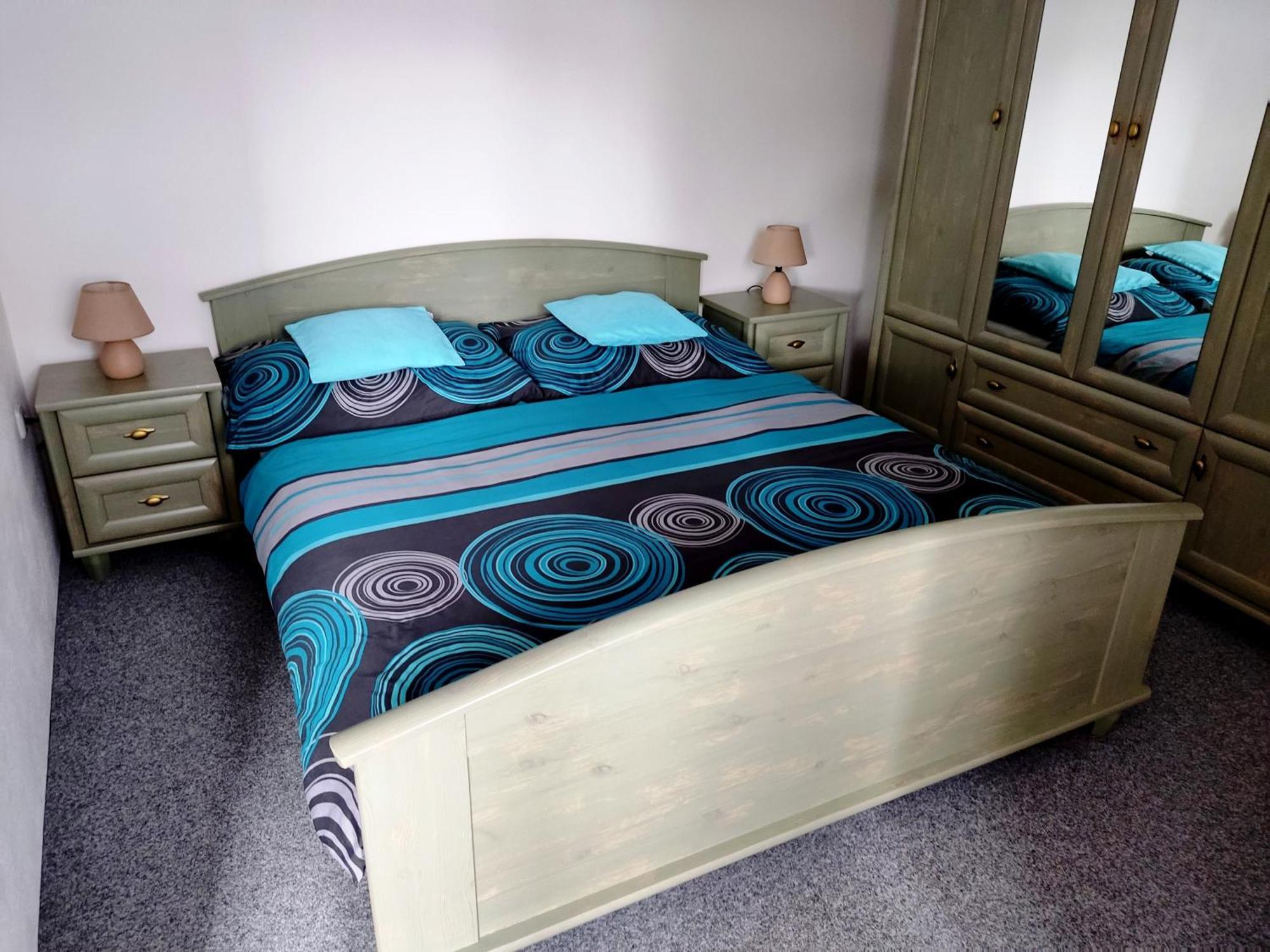 Apartmany U Jirousu โรกีนีซ นัด ยีเซอโร ภายนอก รูปภาพ